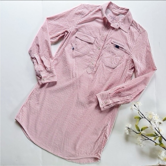 Vineyard Vines Performance Harbor Shirt Dress in Seersucker Resort Red Stripe - Picture 1 of 7
